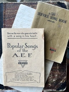 Libros de canciones de servicio popular de la Primera Guerra Mundial AEF YMCA 1918 anotados Francis Salabert RARO - Imagen 1 de 16