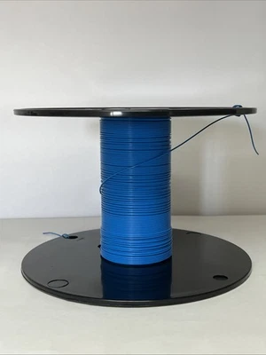 Alambre de cobre macizo recubierto de estaño calibre 24 AWG carretes de 100 pies azul hecho en EE. UU. Foto 1 de 2