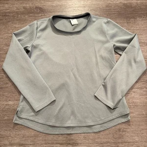 Nike Shirt Womens Medium Gray Thermal Fit One Top Workout Running Adult Gym - Picture 1 of 11