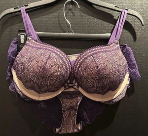 Victoria’s Secret Bombshell Plunge Purple Lace Push-up Bra Set 36C Size L NWOT - Picture 1 of 6