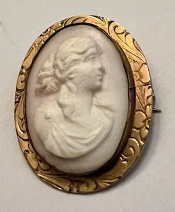 ANTIGUO MARCO DE LUJO CAMAFEO TALLADO Y FIRMADO - Imagen 1 de 5