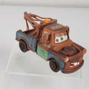 Disney Pixar Cars Lenticular Eyes Tow Mater Diecast Metal 1:55 - Picture 1 of 8