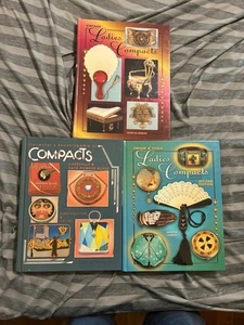 Lot of 3 Books on Vintage Powder Compacts | Collector's Guides - Picture 1 of 16