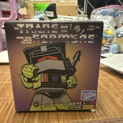 Transformers The Loyal Subjects - Series Two Action Vinyl Figure SEALED - Image 1 of 4