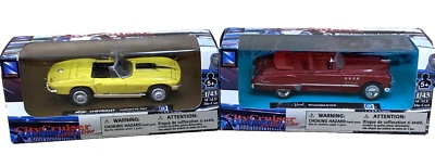 2 diecast CITY CRUISER 67 Chevrolet Corvette convertible y Buick Roadmaster 1:43 Foto 1 de 4