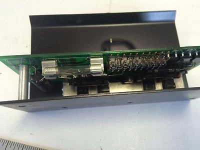 MOORE 15225-220 PRODUCTS MÓDULO DE FONTE DE ALIMENTAÇÃO 15620-1,CS - Imagem 1 de 4