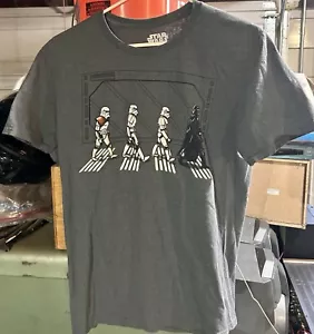 🚨RETRO Abbey Road Star Wars Stormtrooper Darth Vader Camiseta Gráfica Adulto Talla-M - Imagen 1 de 2