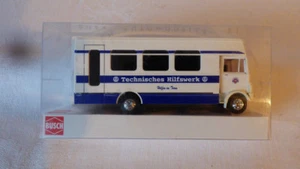 Busch 1:87 H0 - 40784 Mercedes-Benz LP809 " THW"   - OVP - Picture 1 of 1