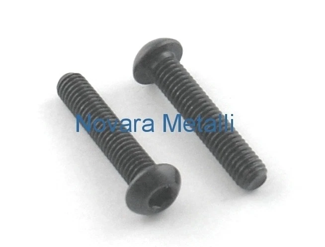 100 viti Brugola Testa Bombata M4x8 socket button vis tête bombé tornillos - Immagine 1 di 1