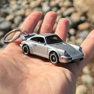 Fast & Furious Premium Porsche 911 Carrera RS 3.8 Keychain Keyring Accessories - Picture 1 of 7