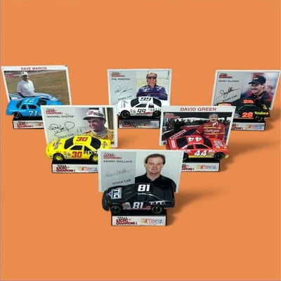 Lote de 6 diecast de colección Racing Champions 1/64 NASCAR 1995 con soporte y tarjeta de coleccionista Foto 1 de 4