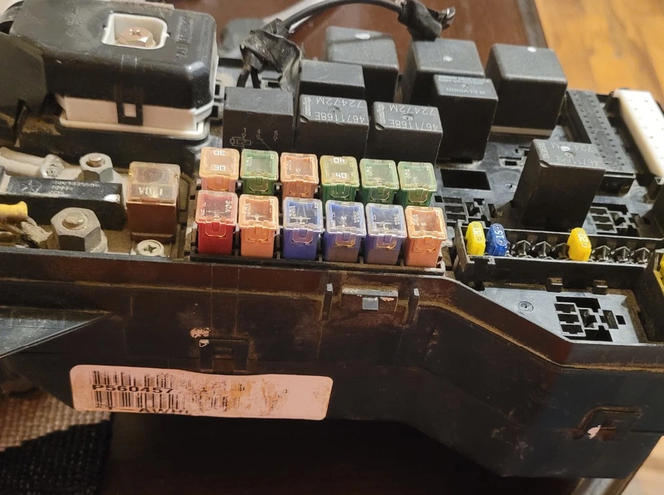 Nissan Pathfinder D21 1994 1995 camioneta de carrocería dura cubierta de columna de dirección inferior Foto 1 de 1