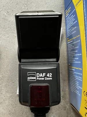Doerr DAF-42 TTL Blitz Power-Zoom für NIKON guter Zustand - Bild 1 von 4
