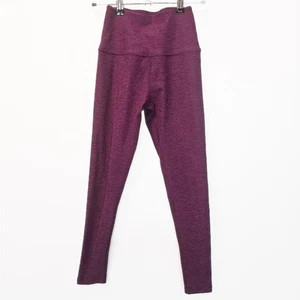 Legging Beyond Yoga púrpura ojo espaciado yoga entrepierna 24" tamaño pequeño - Imagen 1 de 9