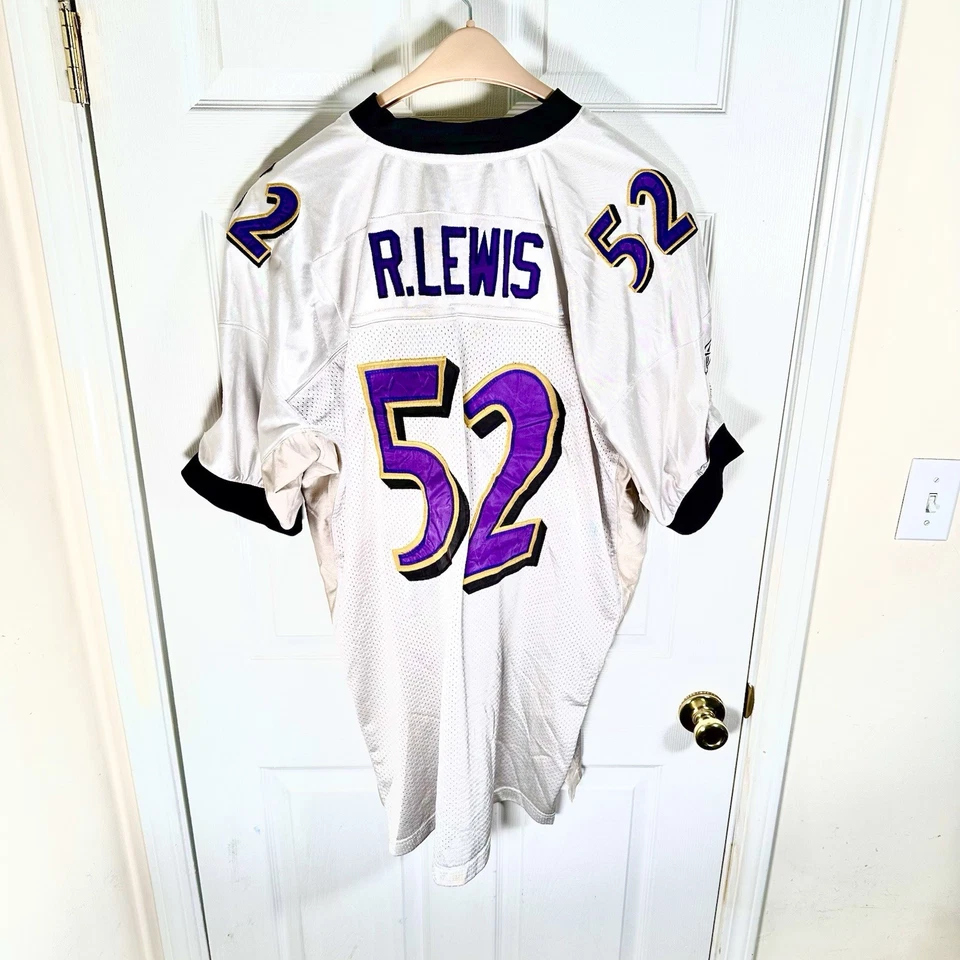 Футболка Рэя Льюиса No52 Baltimore Ravens Reebok экипировка НФЛ белая размер 54 - Изображение 1 из 4