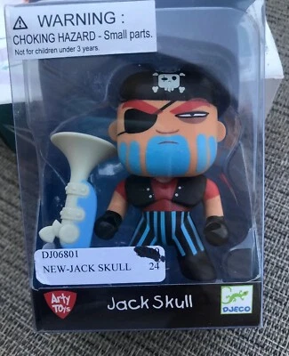 Boneco de ação posável pirata Djeco Arty Toys Jack Skull raro DJ06801 novo - Imagem 1 de 4