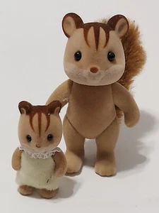 ✅C110~Sylvanian Families/Calico Critters Squirrel Father Cedric/Son Ralph Figure - Picture 1 of 6