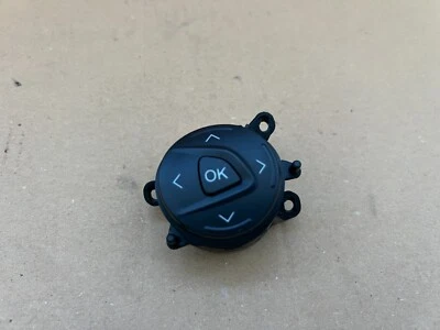Volante derecho Ford FOCUS CB8 C-MAX CB7 KUGA OEM DM5T-14K147-DA Foto 1 de 4