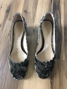 Chloe Lauren überbackene braune hochhackige Samt-Pumps 36 gebraucht, in einwandfreiem Zustand - Bild 1 von 11