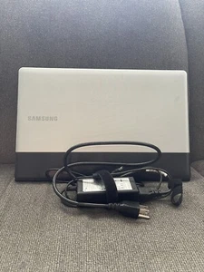 Samsung NP305E5A-A05US - 4GB RAM - OHNE Festplatte - Windows 7 - funktioniert - Bild 1 von 7