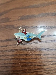 Sidney 2003 Hard Rock Cafe 14th Anniversary Shark Emaille Pin RAR! LE #184/500 - Bild 1 von 2