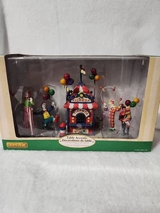 Lemax Carnival Ticket Booth Clown Fair Circus Village Collection 63563 5er Set - Bild 1 von 6