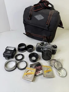 Vintage Pentax MG 35mm SLR Camera with Case & Filters Flash - Picture 1 of 18