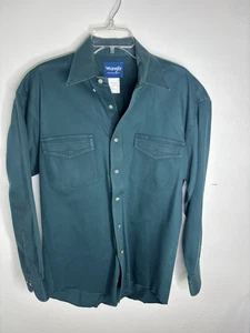 Vintage Wrangler Button Down Long Sleeve Shirt Green Medium 15.5 x 33 *Sleeve*** - Picture 1 of 5