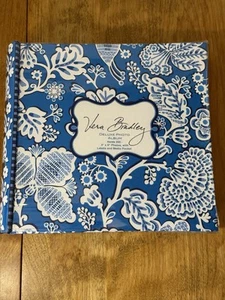 Vera Bradley Blue Lagoon Deluxe Photo Book Holds 200 4x6 Photos New - Picture 1 of 8