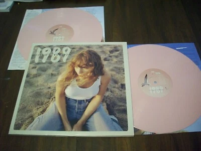 Taylor Swift , 1989 Taylor's Version ,2023 Republic Press. NM Cond. - Image 1 of 4
