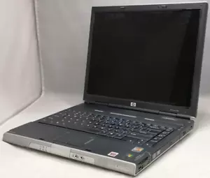 FOR PARTS 15" HP Pavilion ze2000 (Celeron M 350/1.30 GHz/NO RAM/NO HDD) - Picture 1 of 5