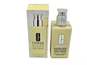 Clinique Dramatically Different Moisturizing Lotion+ 8.5oz/250ml Jumbo Size - Picture 1 of 3