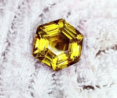 Hexagon Cut Alexandrite Color Change 11.30 Ct Certified Loose Gemstone - Image 1 of 4