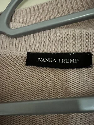 Cárdigan Ivanka Trump/Rosa polvoriento Foto 1 de 3