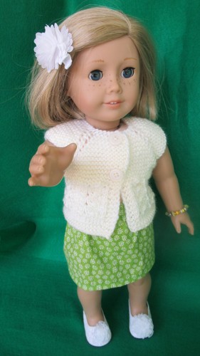 VETEMENTS TOP CREMA GONNA VERDE ADATTA A BAMBOLE 18" (COME AMER GIRL) FATTO A MANO MAGLIA