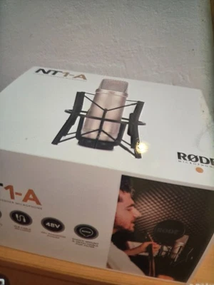 Rode NT1- Vocal Komplettbundle, Recording-Set, Großmembranmikrofon, Mikrostativ - Bild 1 von 4