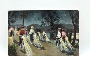 Bike Riders, Russian, Postcard, Posted 1906, Beautiful Artwork, Rare - Bild 1 von 2