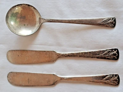 Cuchillo de mantequilla International Silver Embassy MAGIC LILY plateado 1 cuchara de azúcar 2 Foto 1 de 4