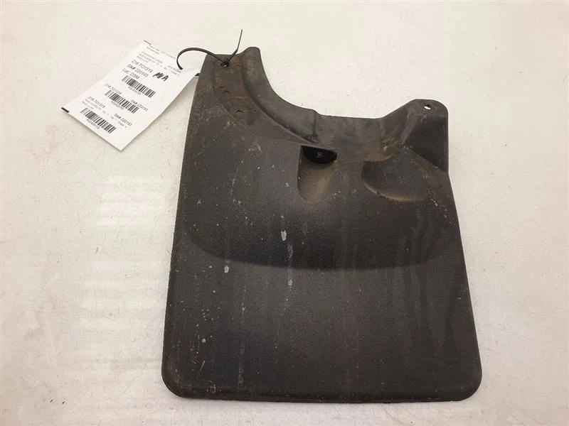 Toyota Tacoma SR5 2019 doble cabina lado del conductor guardabarros delantero  Foto 1 de 4