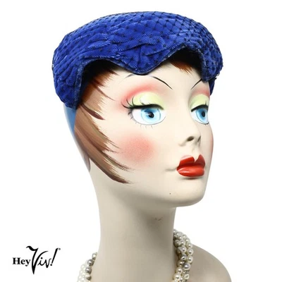 Chapéu de Coquetel Vintage Veludo Azul Juliette Cap em Veludo Azul com Rede - Hey Viv - Imagem 1 de 4