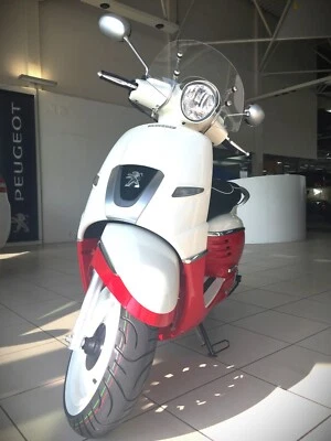 Peugeot Django 125 - Fast neu (JG 2018)  und wenig gebraucht - Top Zustand - Bild 1 von 4