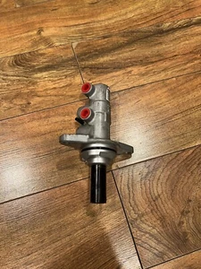 2011-2017 Honda Odyssey Brake Booster Master Cylinder - Picture 1 of 3