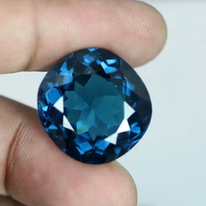42.05ct Gorgeous Natural London Blue Topaz - Picture 1 of 3