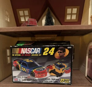 Mega Bloks 9941 Nascar Official JEFF GORDON #24 Building Set 27 1999 New - Picture 1 of 6