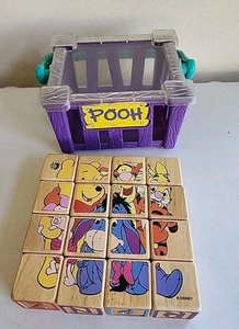 Winnie Puuh Block Set mit Griff Korb & Deckel 16 Teile 4-seitige Blöcke ABC - Bild 1 von 2