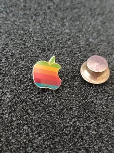 Pin's Pins Pin Enamel 53 Logo Rainbow Arc En Ciel  LA Pomme "Apple" - Picture 1 of 4