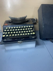 Vintage 1921 Remington Model 1 Portable Typewriter For Prop, Parts, or Repair - Picture 1 of 23
