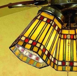 Meyda Tiffany 27463 Stained Glass / Tiffany Fan Light Kit - Tiffany Glass - Picture 1 of 2