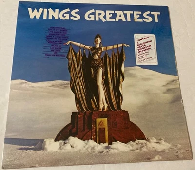 Paul McCartney with 2 hype stickers in Shrink 1978 Lp WINGS GREATEST Beatles NM - Image 1 of 4