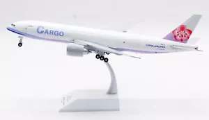 Modelo de avión fundido a presión Boeing B777F B-18771 1:200 JC Wings China Airlines Cargo - Imagen 1 de 13